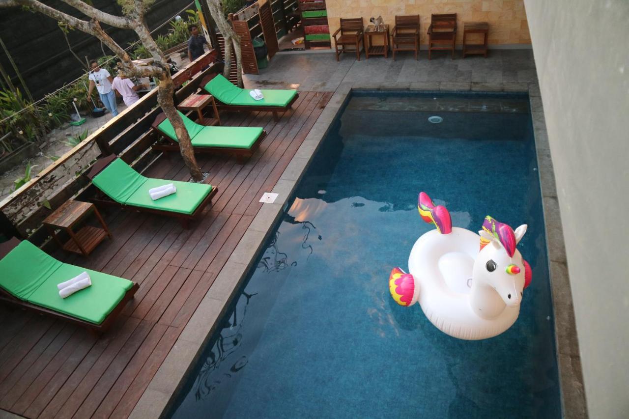Bima Sakti Homestay Echo Beach Canggu Екстериор снимка
